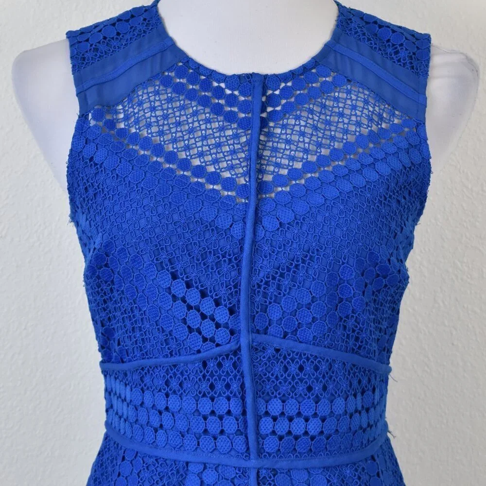 Adelyn Rae Londyn Lace Sheath Dress - S - Picture 2 of 10